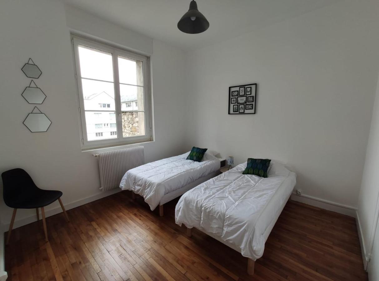 Appartement 1-6 pers situé entre les ponts Saumur Exterior foto
